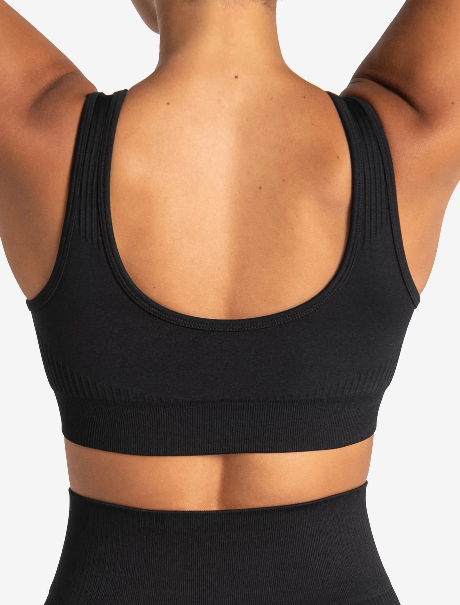 ADAPT 2.0 Seamless Sports Bra - Blackout