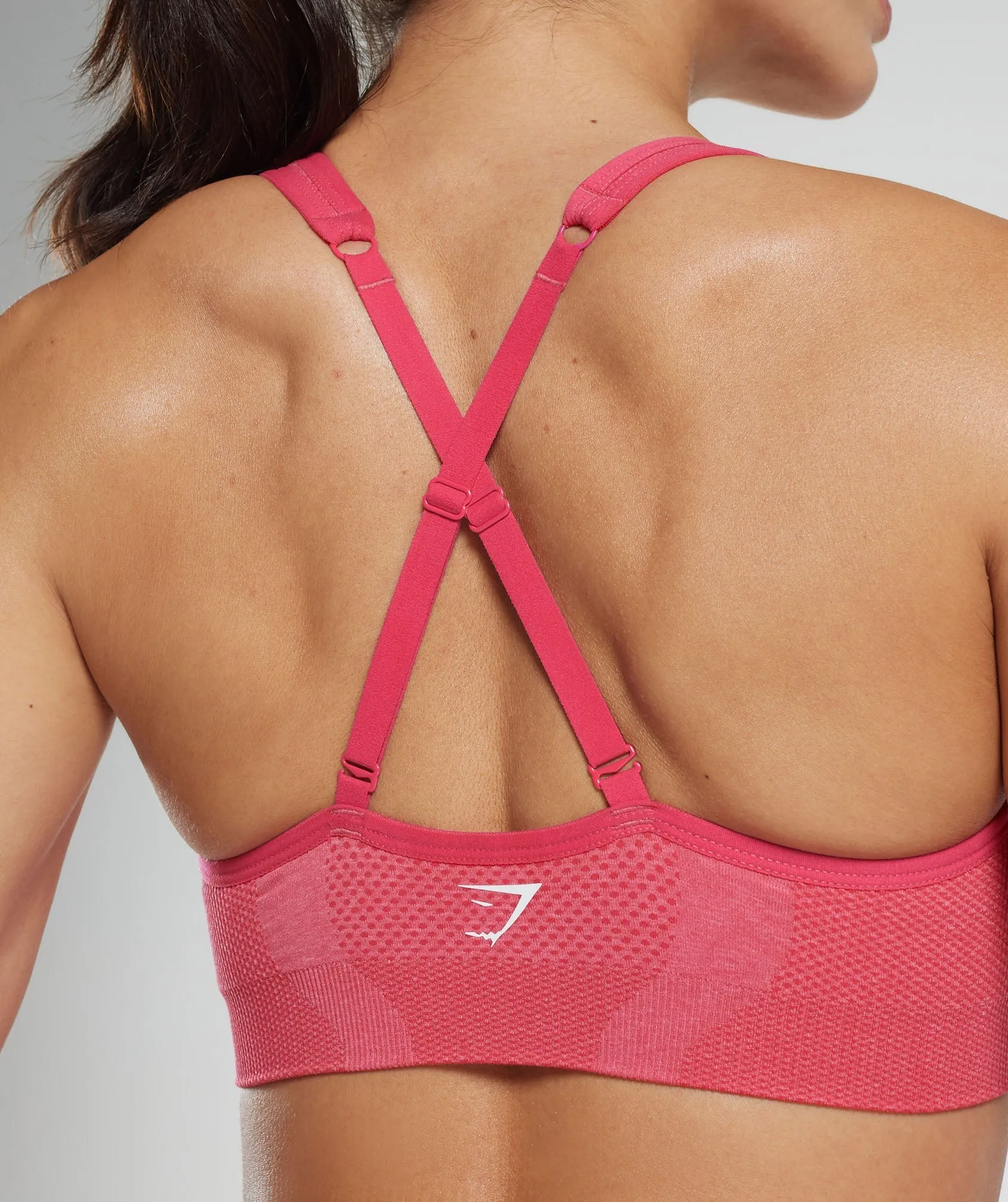 Gymshark Vital Seamless 2.0 V Neck Sports Bra -  Bright Fuchsia Marl